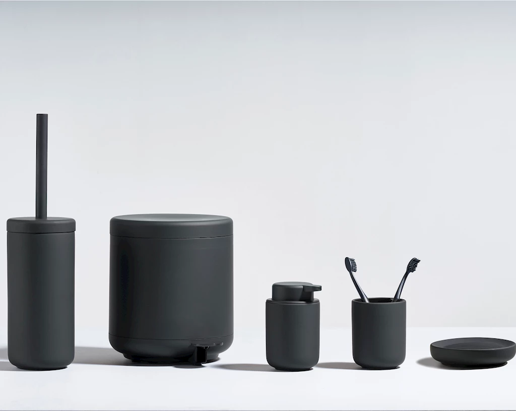 UME tannbørstekrus matt sort UME tannbørstekrus matt sort